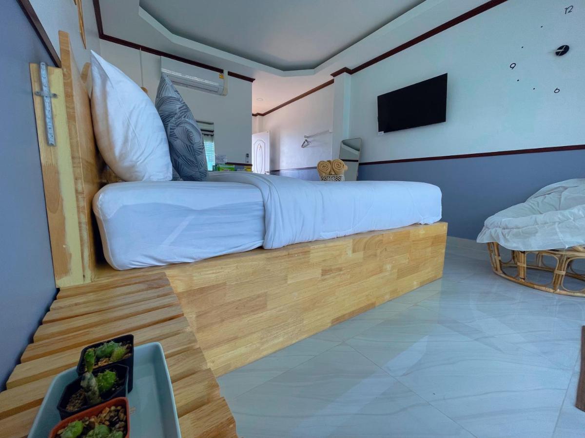 Bed and Breakfast Baan Tipsukon Лан Экстерьер фото