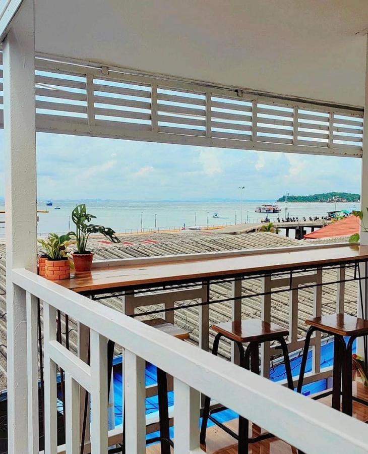 Bed and Breakfast Baan Tipsukon Лан Экстерьер фото