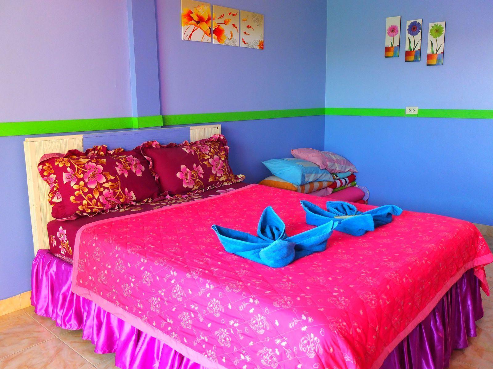 Bed and Breakfast Baan Tipsukon Лан Экстерьер фото