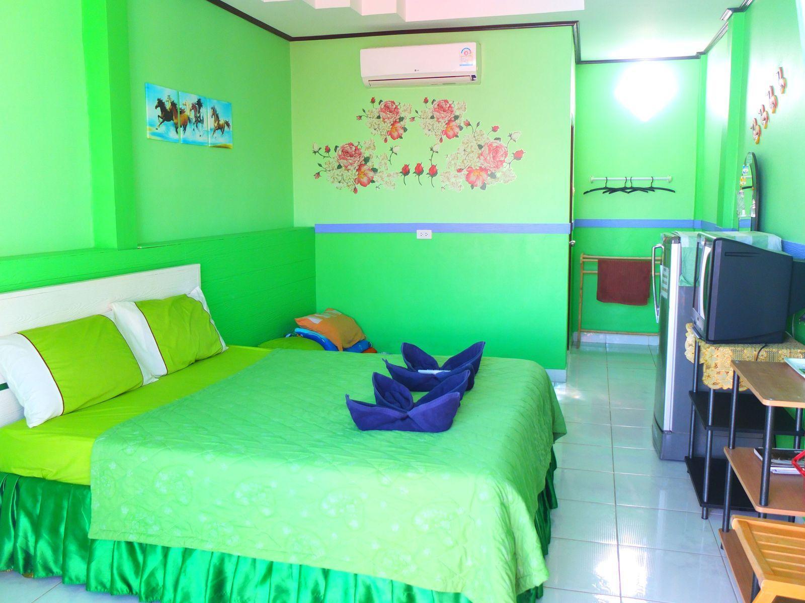 Bed and Breakfast Baan Tipsukon Лан Экстерьер фото